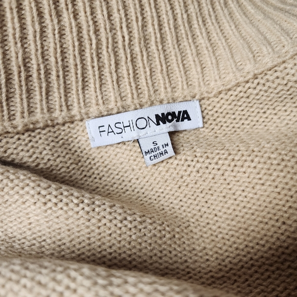 Fashion Nova Knit Crop Zip up Sweater Pre-Loved size Small - Picture 8 of 10